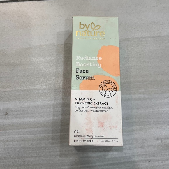 By Nature radiance boosting face serum, vitamin c and tumeric, new - Picture 3 of 3
